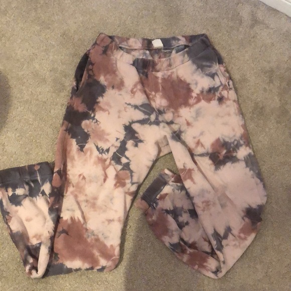 Two piece lounge set - Picture 2 of 3